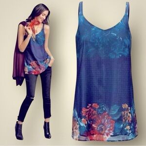 Cabi Blue Tunic Tank Top Floral Chiffon Overlay
Size S